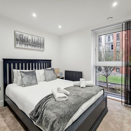 Free Parking - Stylish Three Bedroom Apartment By London Excel Exterior photo
